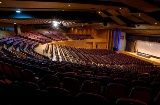 L’auditorium García Lorca du Palais des Congrès de Grenade se situe au rez-de-chaussée et peut accueillir 2 000 personnes L’auditorium García Lorca du Palais des Congrès de Grenade se situe au rez-de-chaussée et peut accueillir 2 000 personnes