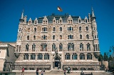 O Museu Casa Botines de Gaudí possui 3.900 m² para a celebração de todos os tipos de eventos MICE © Turismo Castilla y León O Museu Casa Botines de Gaudí possui 3.900 m² para a celebração de todos os tipos de eventos MICE © Turismo Castilla y León